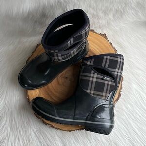 Bogs Plimsol plaid mid rain boots